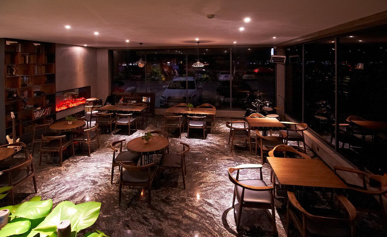 James Joyce Coffetel Hotel Guangzhou Shi Jing City Square Branch Exterior photo